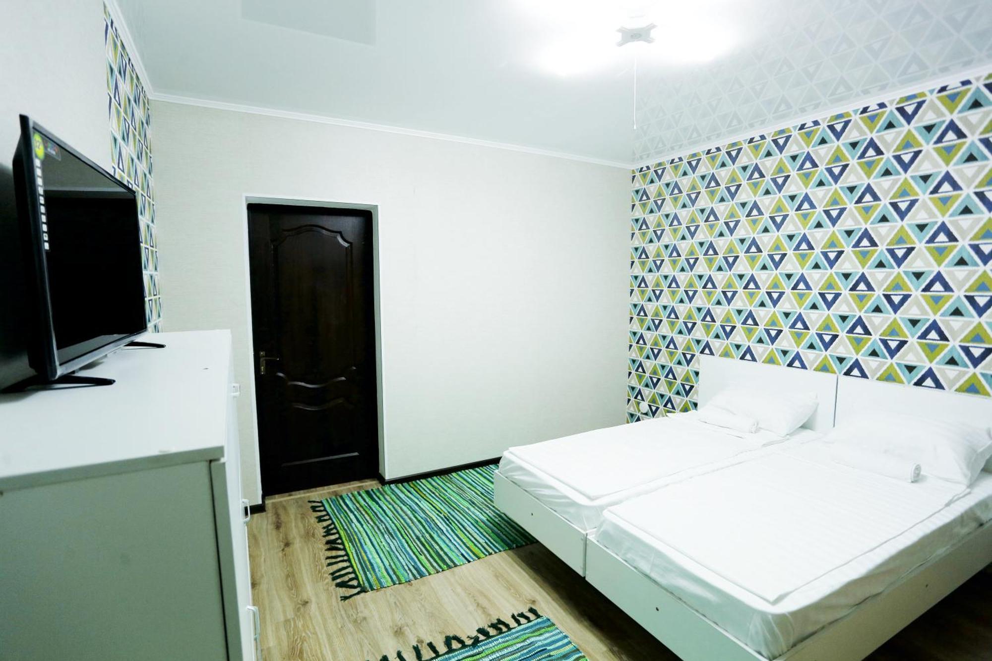 Hostel Interhouse Karakol Exteriér fotografie