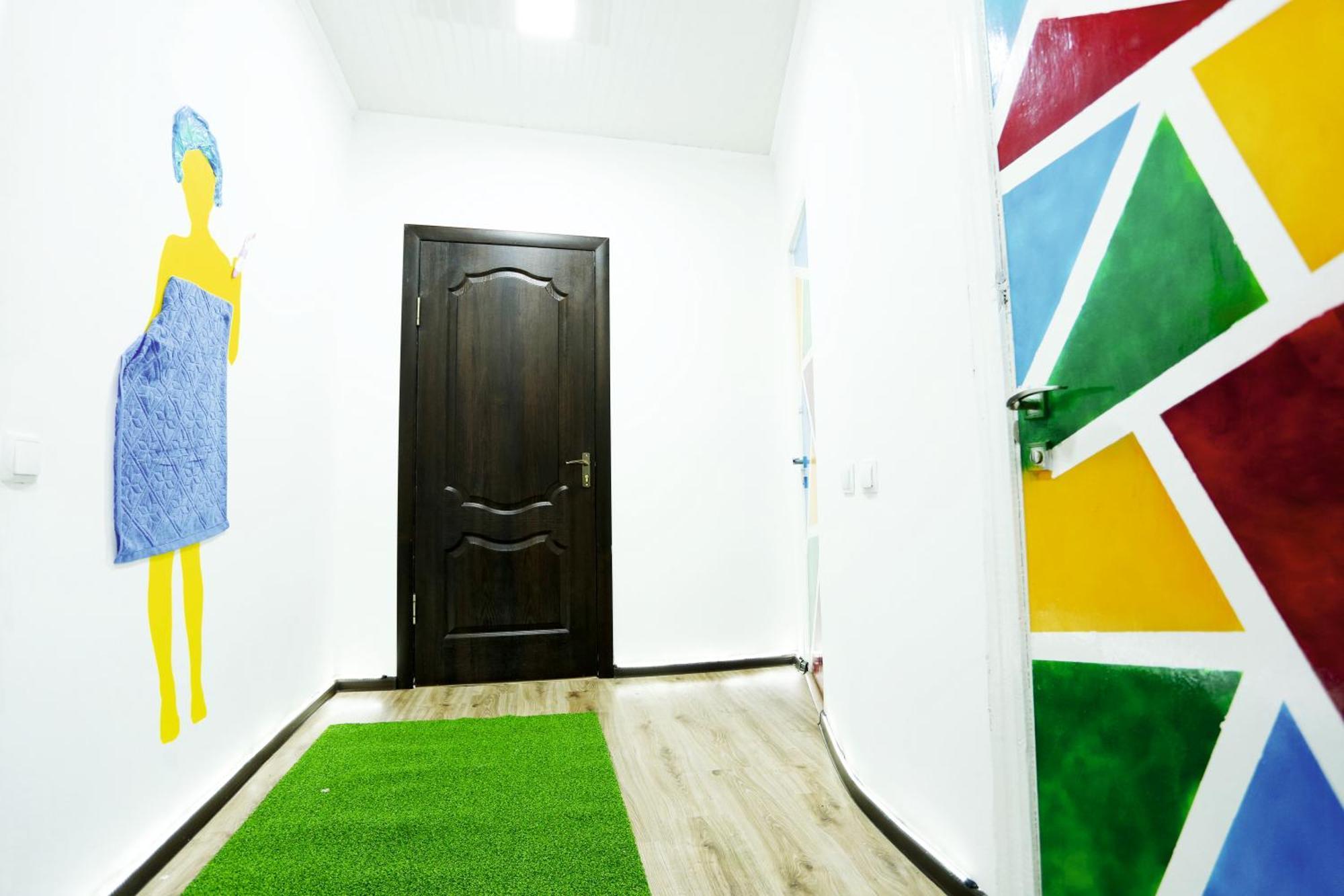 Hostel Interhouse Karakol Exteriér fotografie