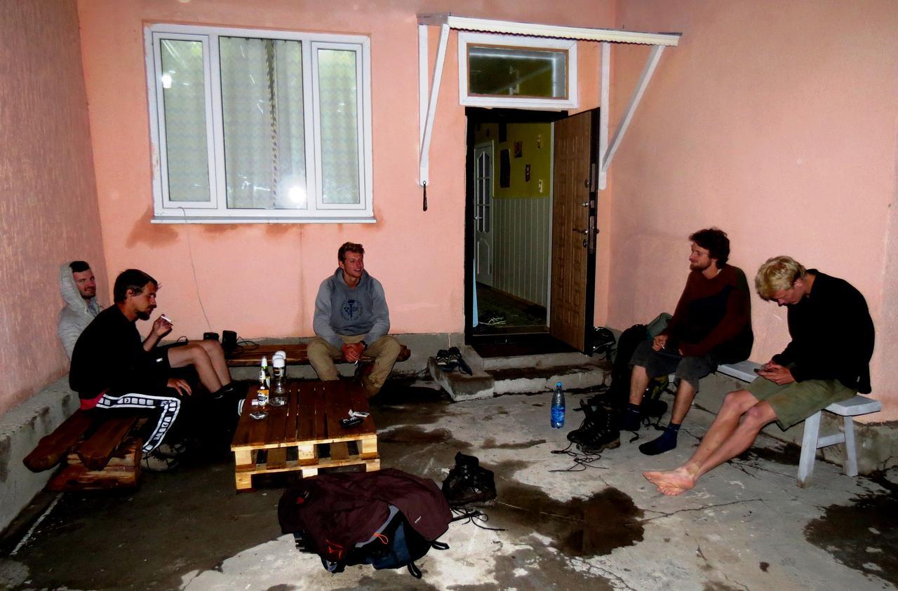 Hostel Interhouse Karakol Exteriér fotografie